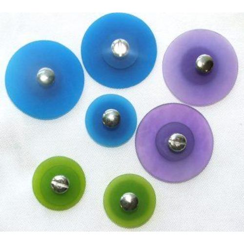 Jul Resin Pedestal Buttons